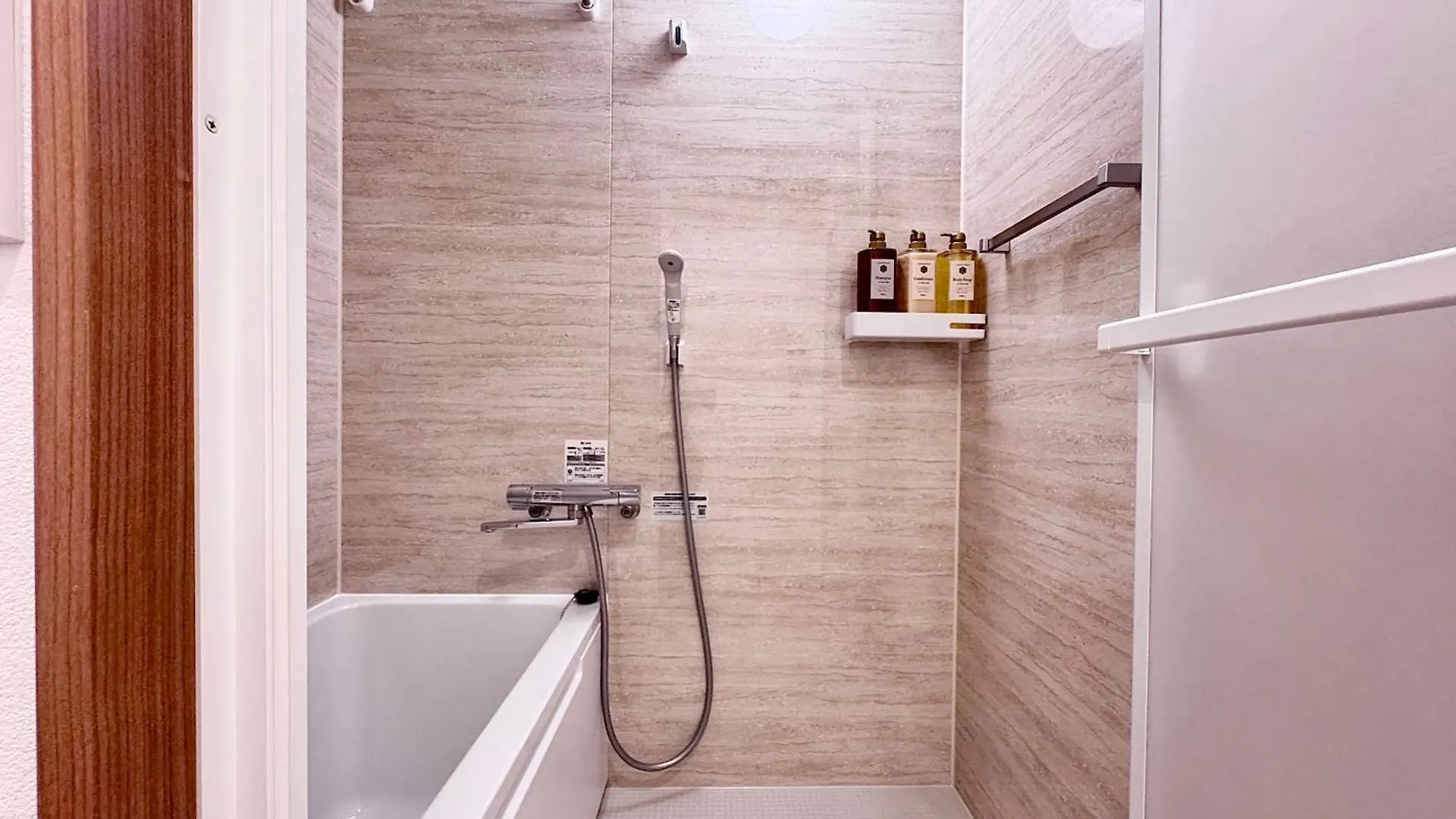 טוקיו Point Iriya Aparthotel 0*,