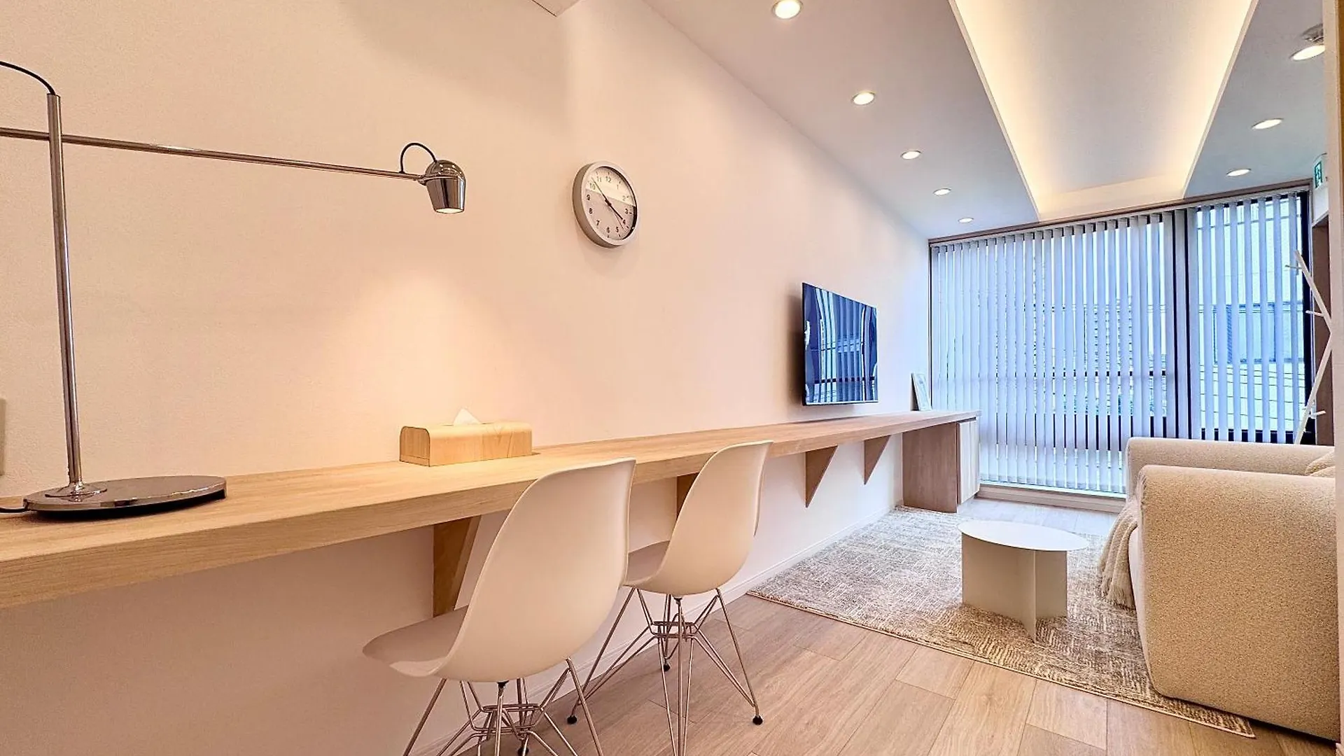 Point Iriya Aparthotel 東京都
