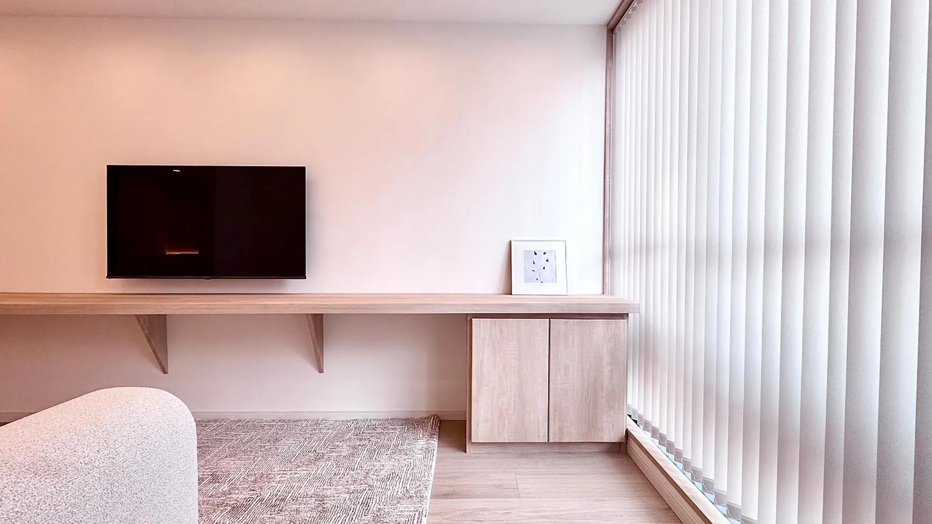 Point Iriya Aparthotel 東京都